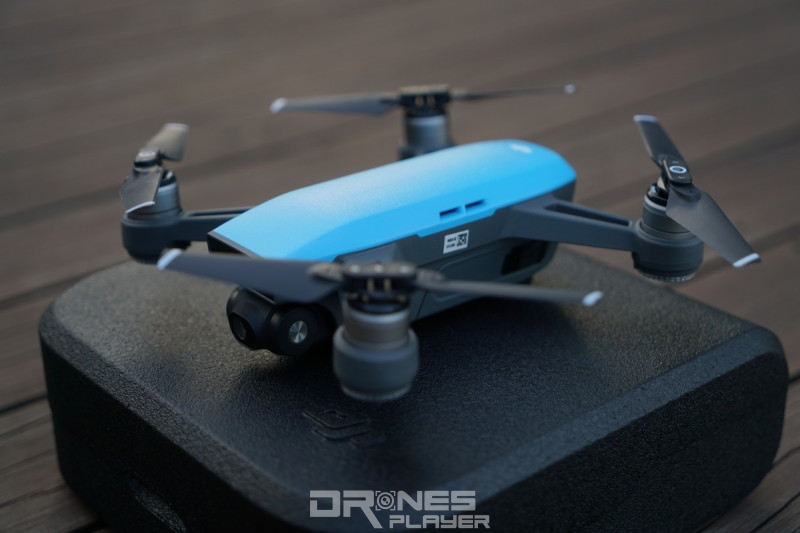 无人机的英文是drone,那多旋翼机的英文是什么？